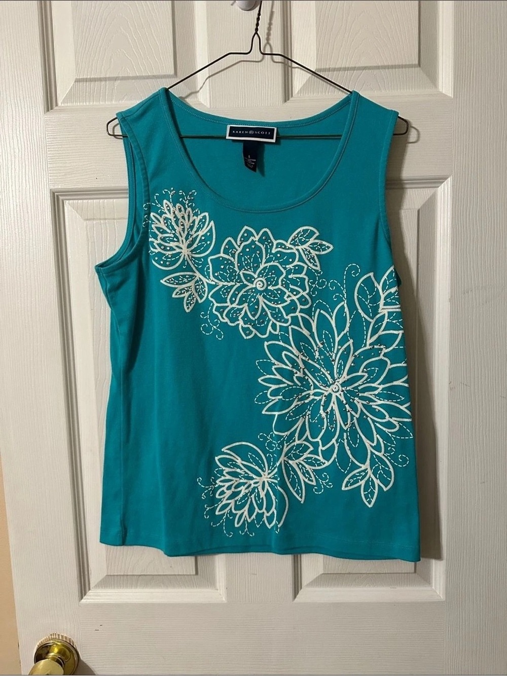 Karen Scott Teal Tank Top with White Floral Design